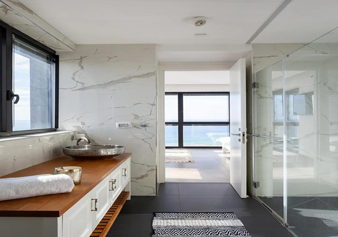 Apartmán Oַ&O Group- Luxury Penthouse Jacuzzi Sea 36 Floor Bat Jam Exteriér fotografie