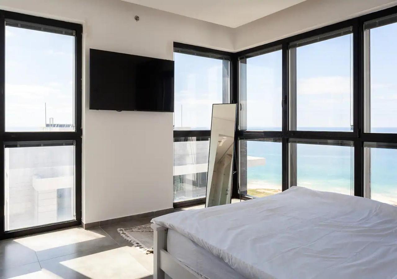 Apartmán Oַ&O Group- Luxury Penthouse Jacuzzi Sea 36 Floor Bat Jam Exteriér fotografie